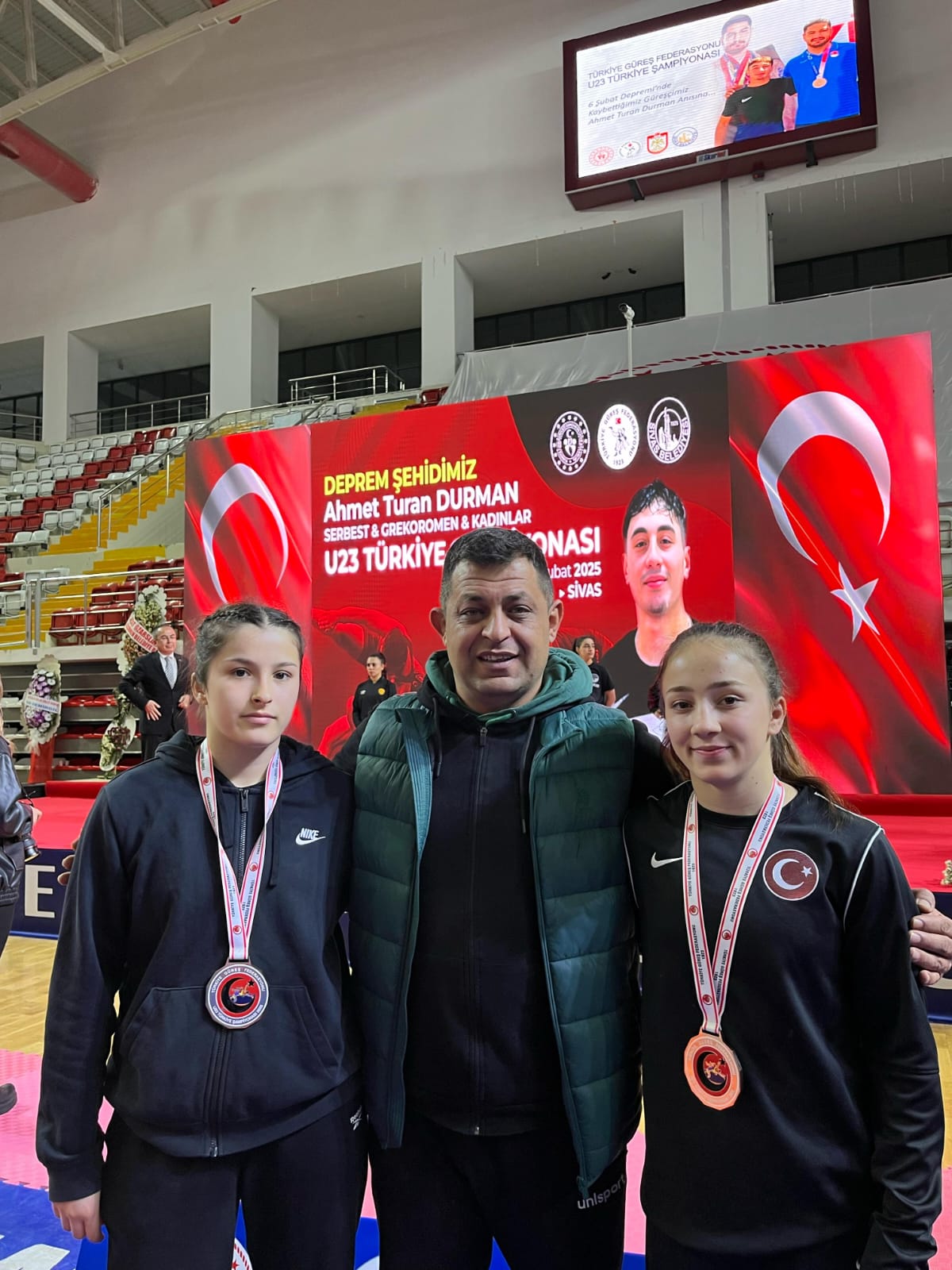 U23 Kadınlar Türkiye Güreş Şampiyonası’nda Afyon’dan Tarihi Başarı!