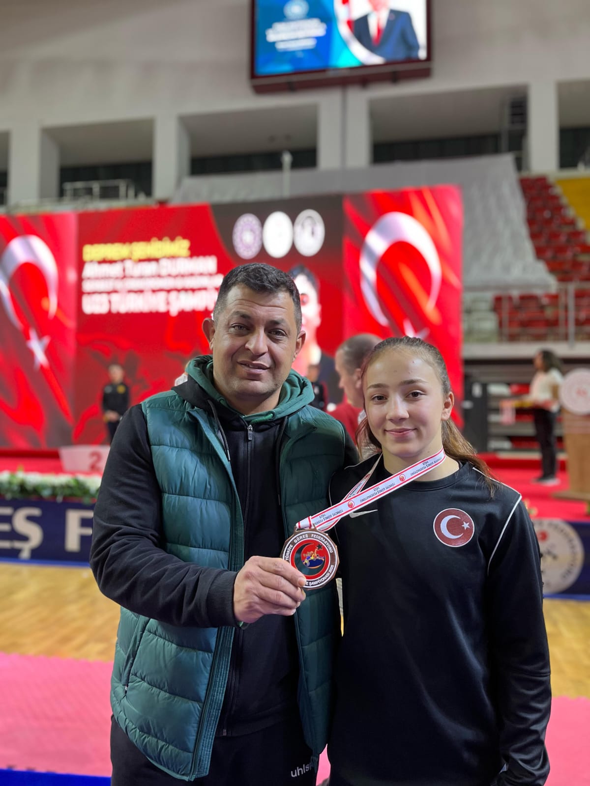 U23 Kadınlar Türkiye Güreş Şampiyonası’nda Afyon’dan Tarihi Başarı!