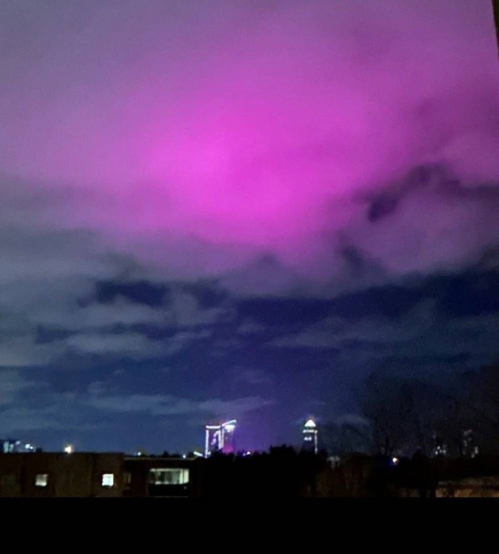 İstanbul'da gece saatlerinde merak uyandıran pembe bulutların nedeni ortaya çıktı