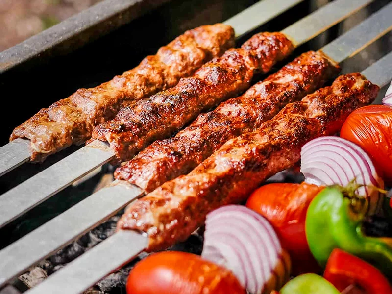 Kebap Severlere Üzücü Haber Geldi: Kebaptan domuz eti çıktı!