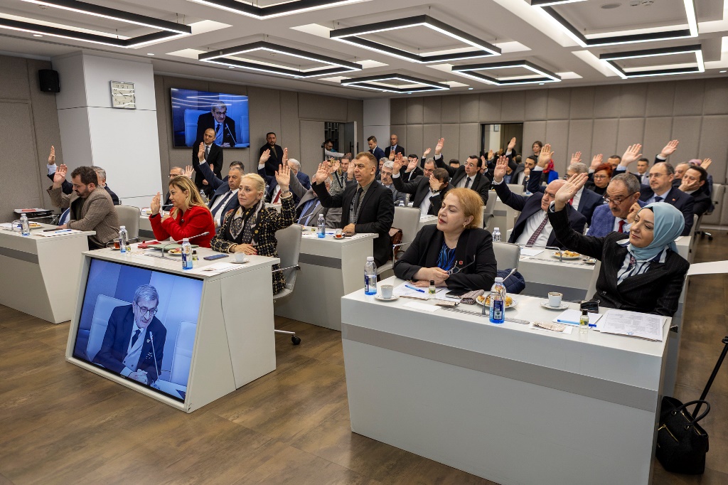 BASIN İLAN KURUMU'NUN YENİ YÖNETİM KURULU BELLİ OLDU