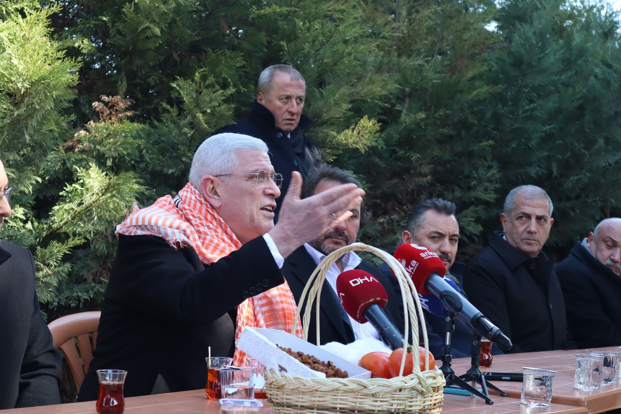 İYİ PARTİ LİDERİ DERVİŞOĞLU OLGUN’UN HEM SİYASETİNE HEM DE KARAKTERİNE GÜVENİYOR