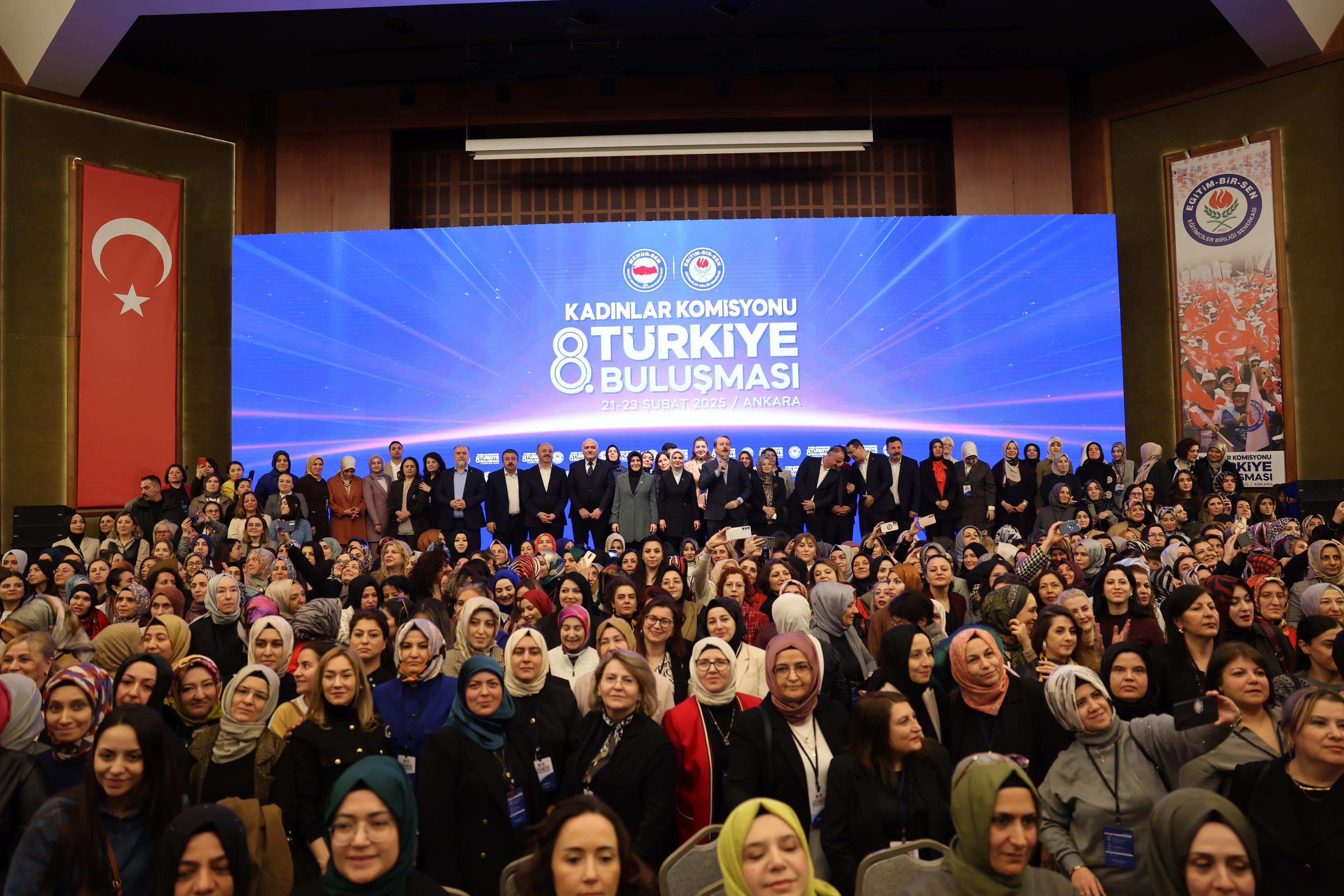 BAKAN GÖKTAŞ “KADINLARIN GÜÇLENMESİ, TOPLUMUN YARINLARINI İNŞA EDİYOR”