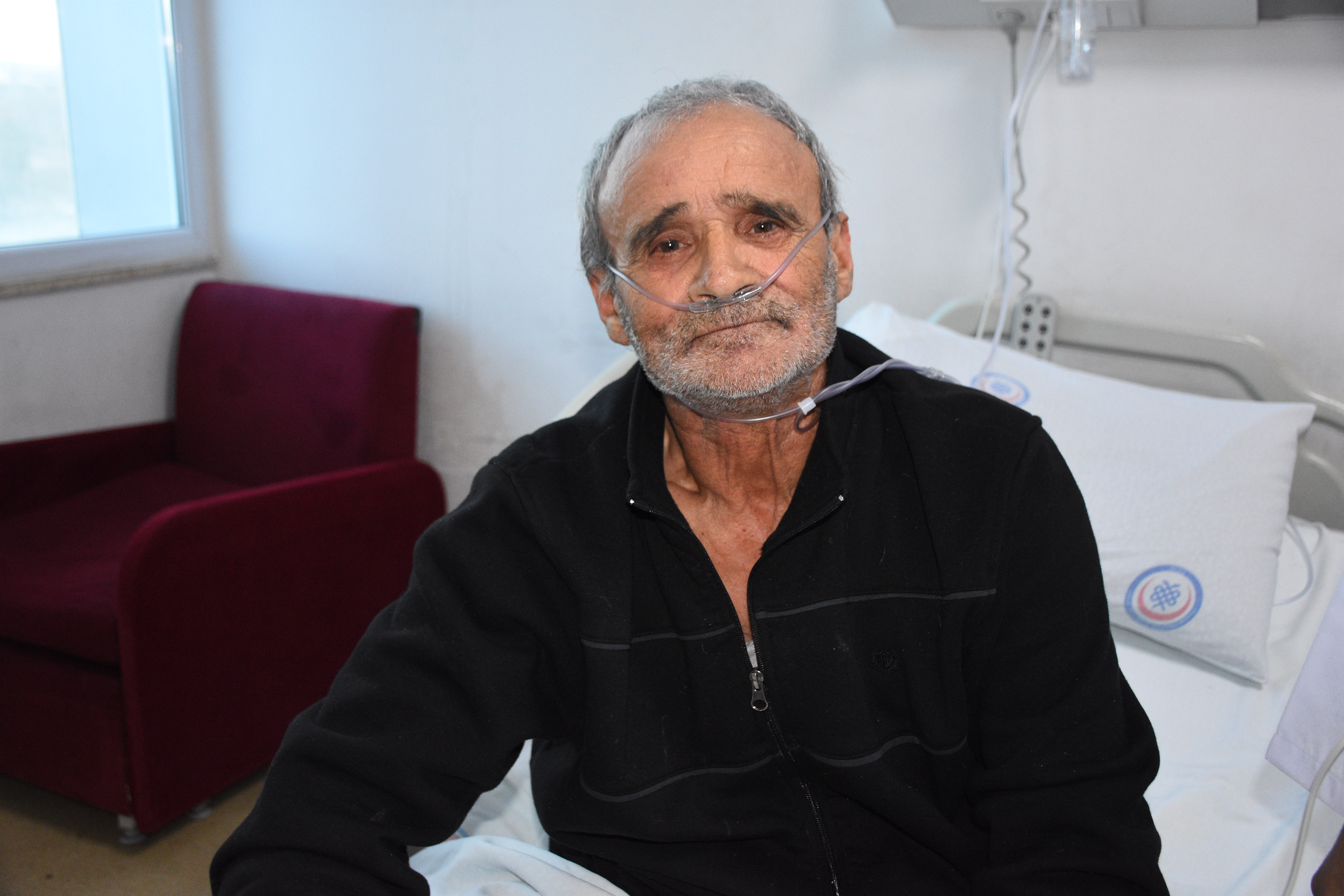 Sigara Bağımlılığı Oksijen Cihazına Mahkum Bıraktı