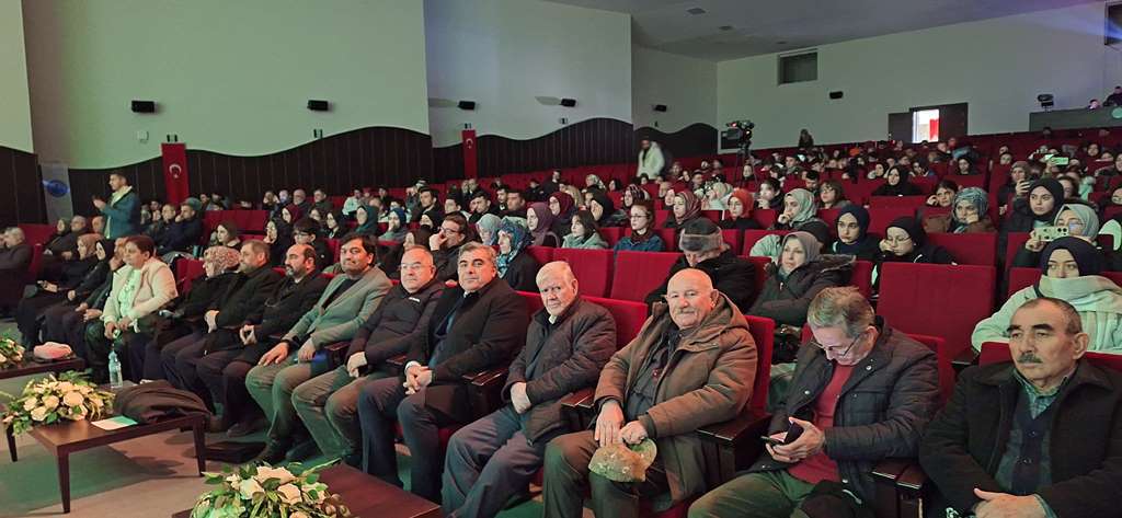 TASAVVUFUN EZGİLERİ AFYONKARAHİSAR'DA YANKILANDI