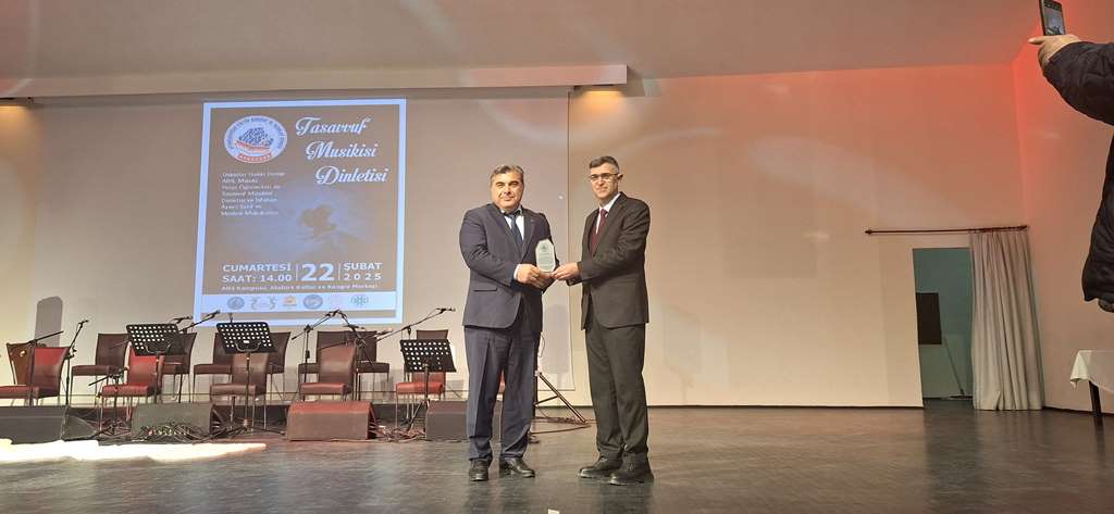 TASAVVUFUN EZGİLERİ AFYONKARAHİSAR'DA YANKILANDI