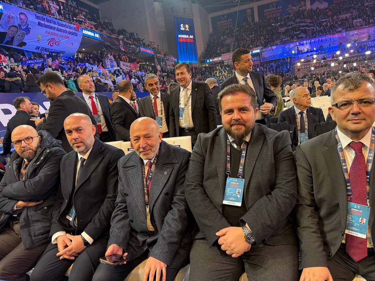 AK Parti Kongresi’nde Afyonkarahisar Teşkilatı Tam Kadro