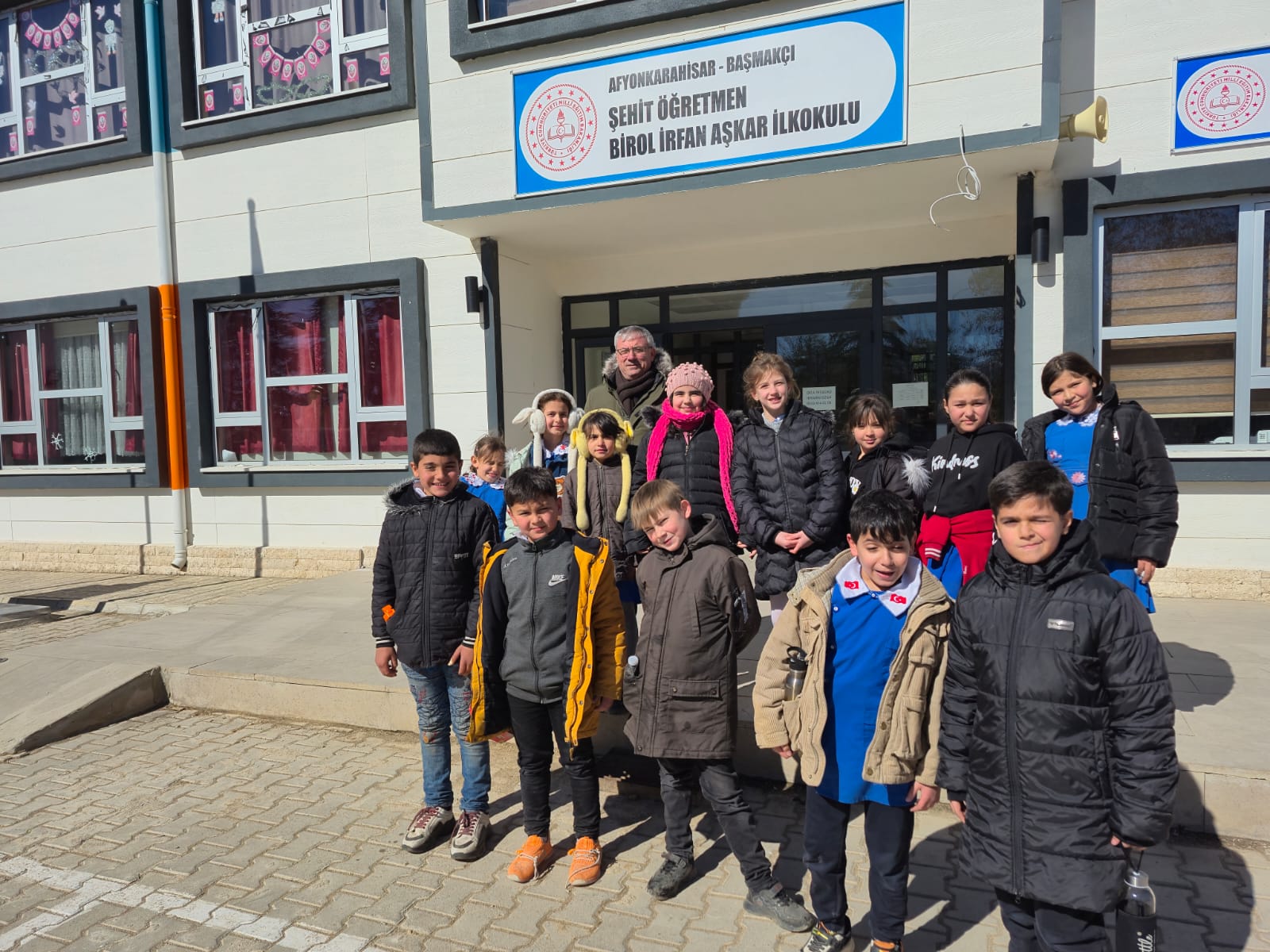Başmakçı'da Öğrencilerden Örnek Davranış