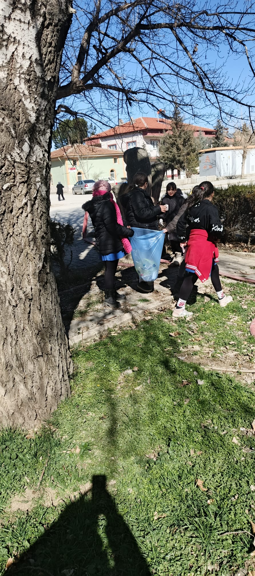 Başmakçı'da Öğrencilerden Örnek Davranış