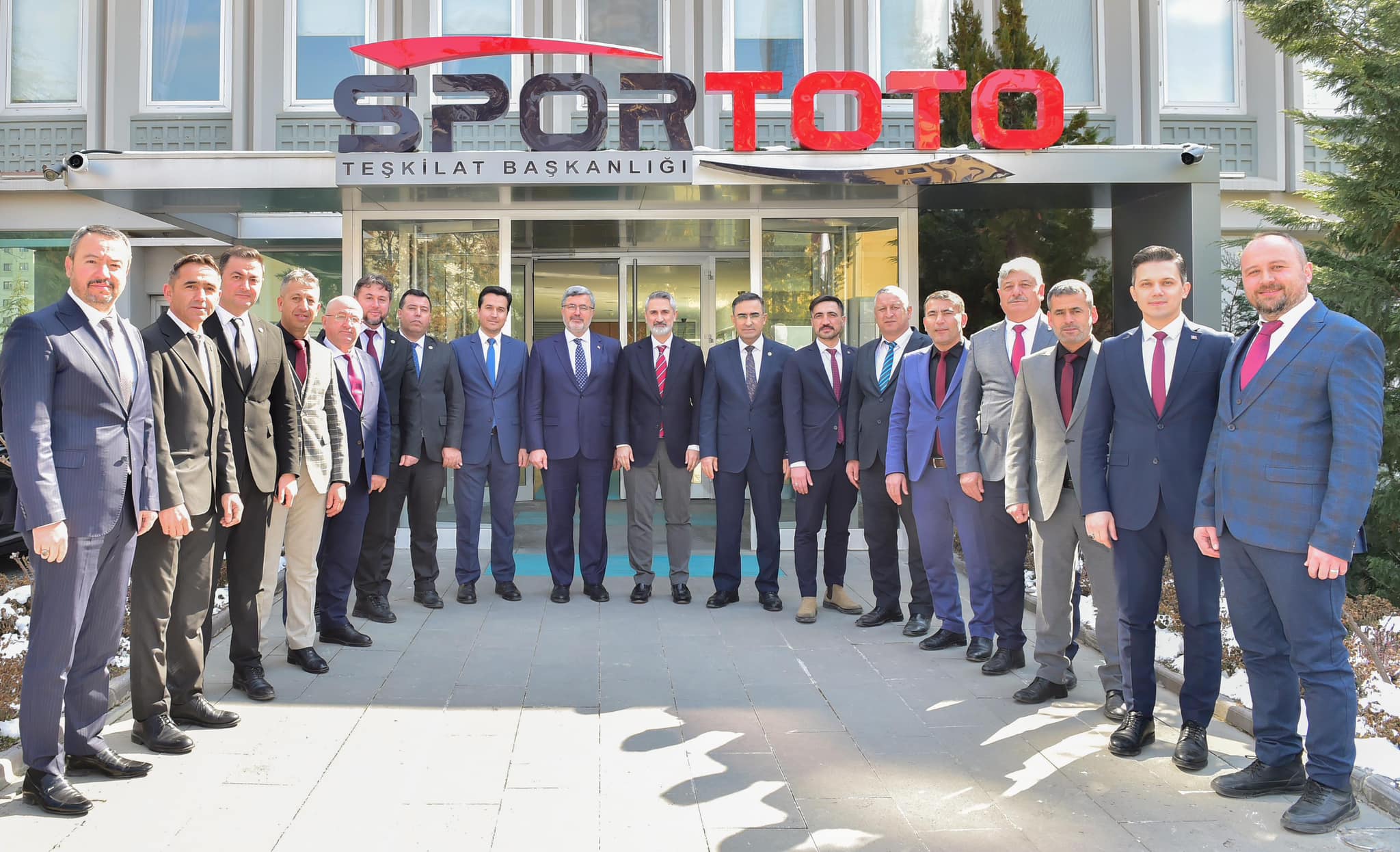 Afyonkarahisar'a Spor Yatırımları Müjdesi Projeler İmzalandı