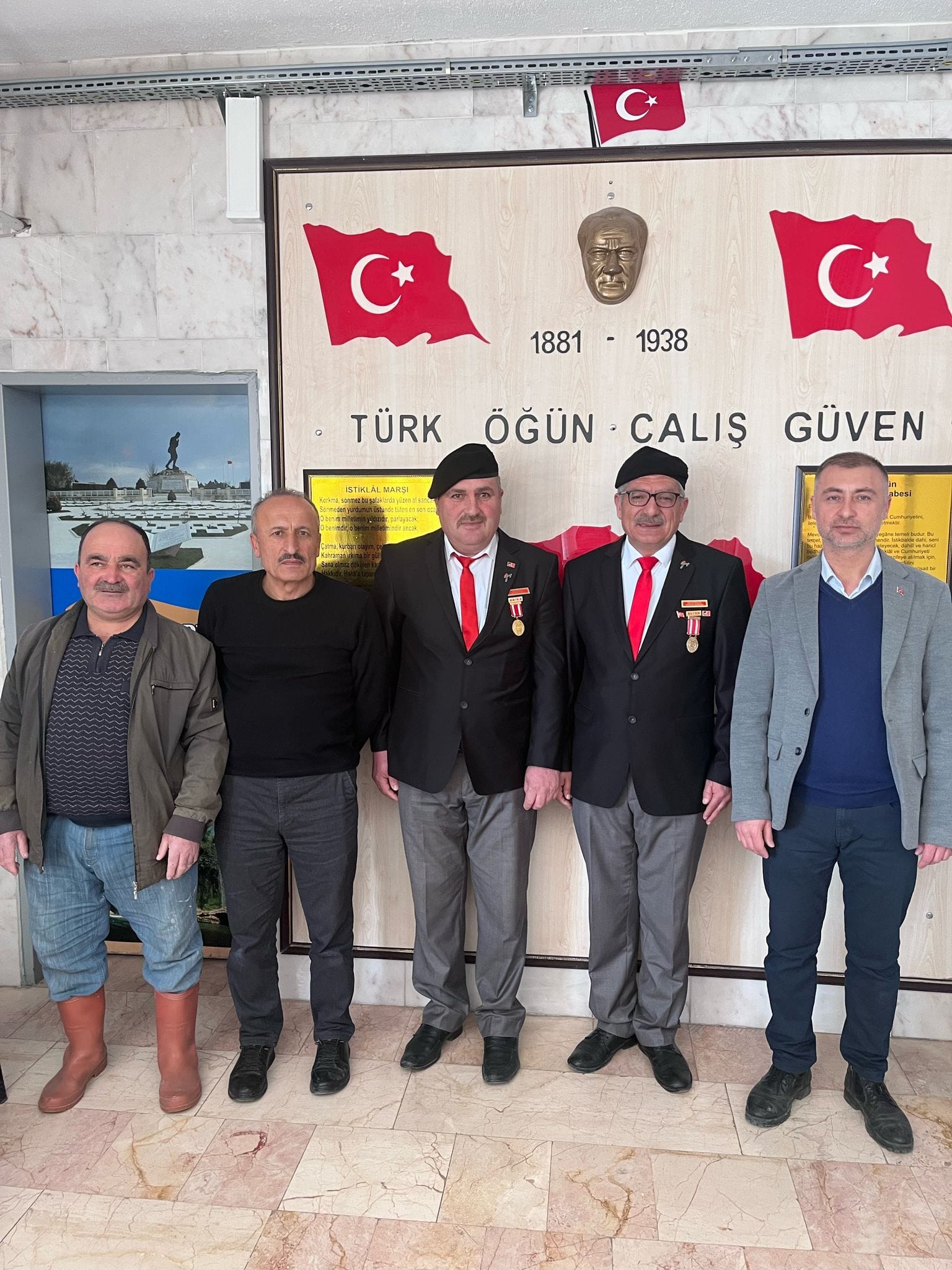 Alparslan İlkokulunda, Gazilerle Anlamlı Buluşma