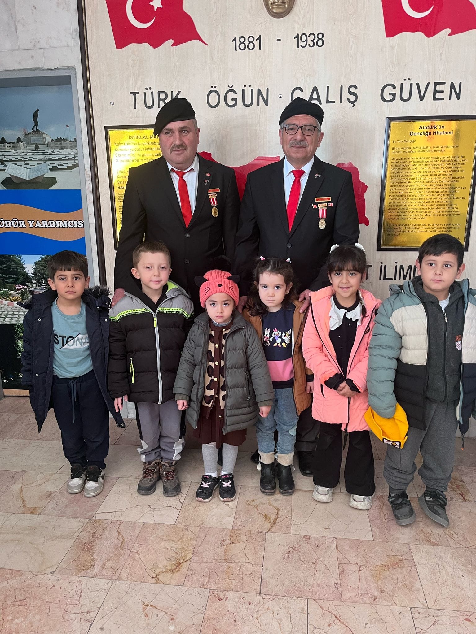 Alparslan İlkokulunda, Gazilerle Anlamlı Buluşma