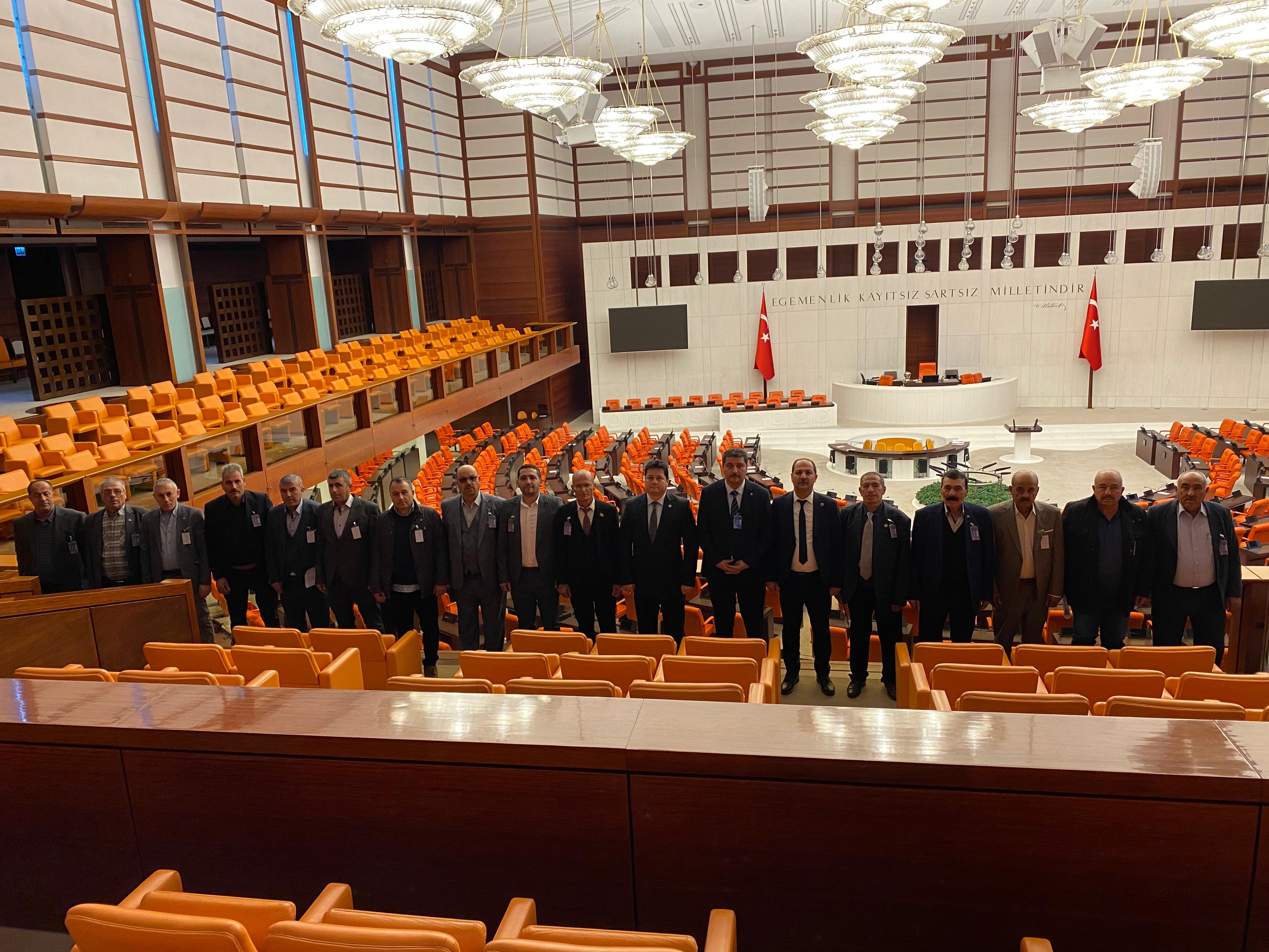 Milletvekili Taytak, Belediye Başkanları ve Muhtarlarla TBMM’de Bir Araya Geldi