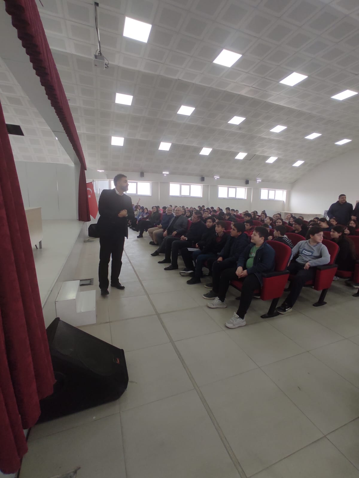 Maver Kemal Arsoy Ortaokulunda, Kariyer Tanıtım Günleri Başladı