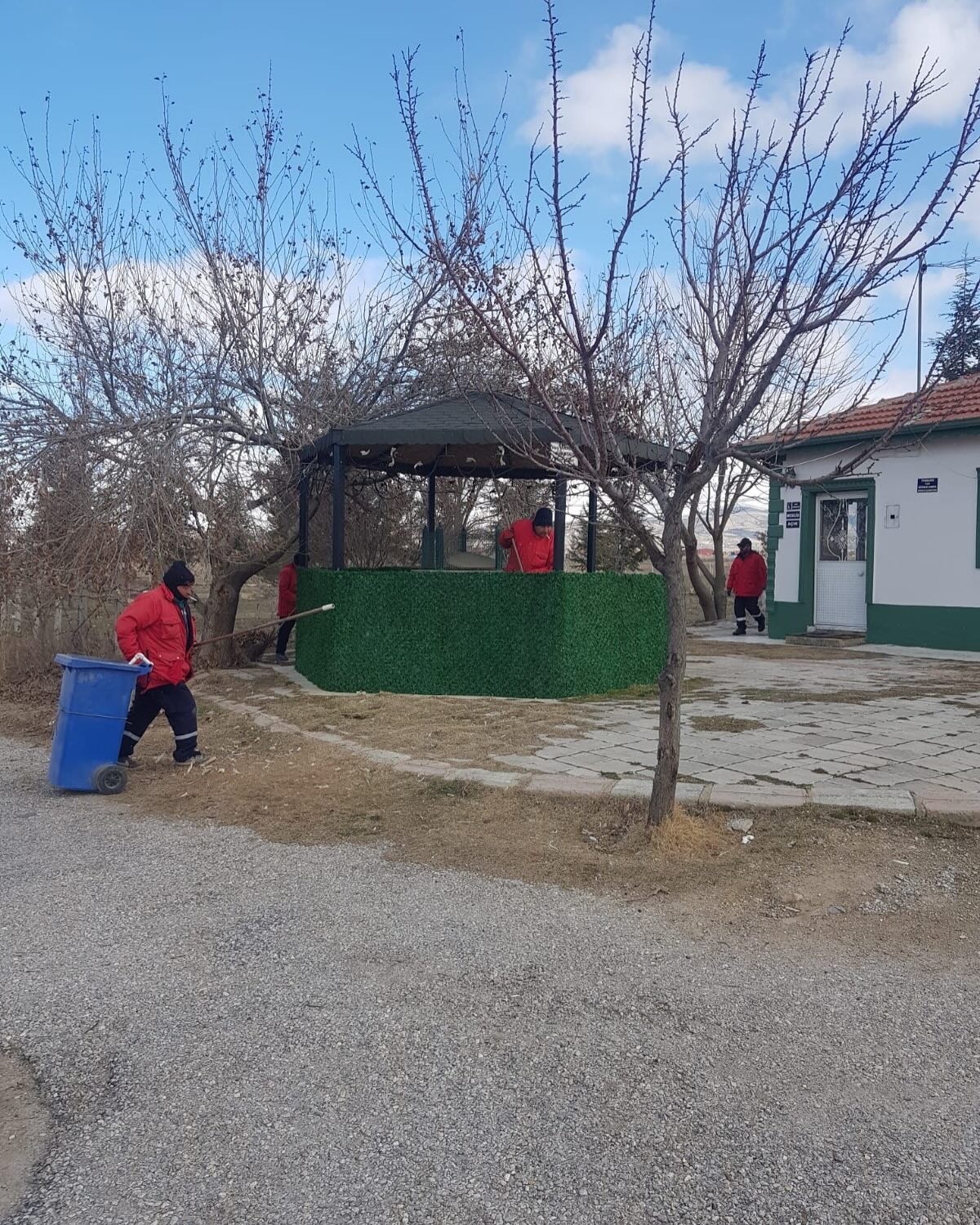 Bolvadin İlçesinde, Ramazan Öncesi Cami ve Kutsal Mekânlar Temizlendi