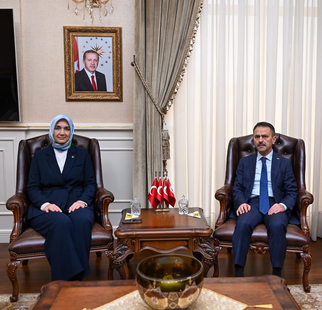 Vali Yiğitbaşı Vali Aktaş’ı Ziyaret Etti