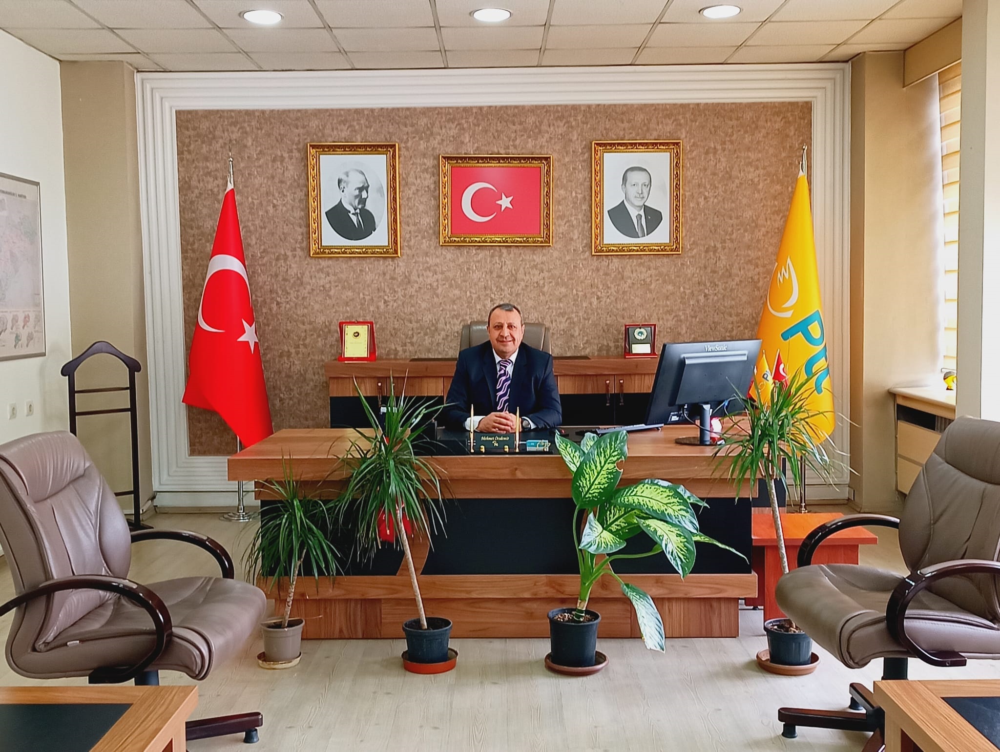 MÜJDEYİ AFYONLULAR GÜNÜNDE VERDİ  PTT BAŞMÜDÜRÜ  ‘’ADALET MÜLKÜN TEMELLİDİR’’