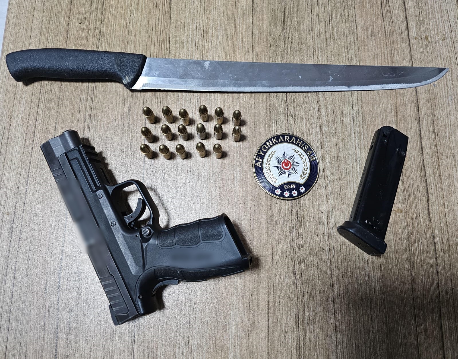 Afyonkarahisar’da Asayiş Uygulamalarında Çok Sayıda Şahıs Yakalandı
