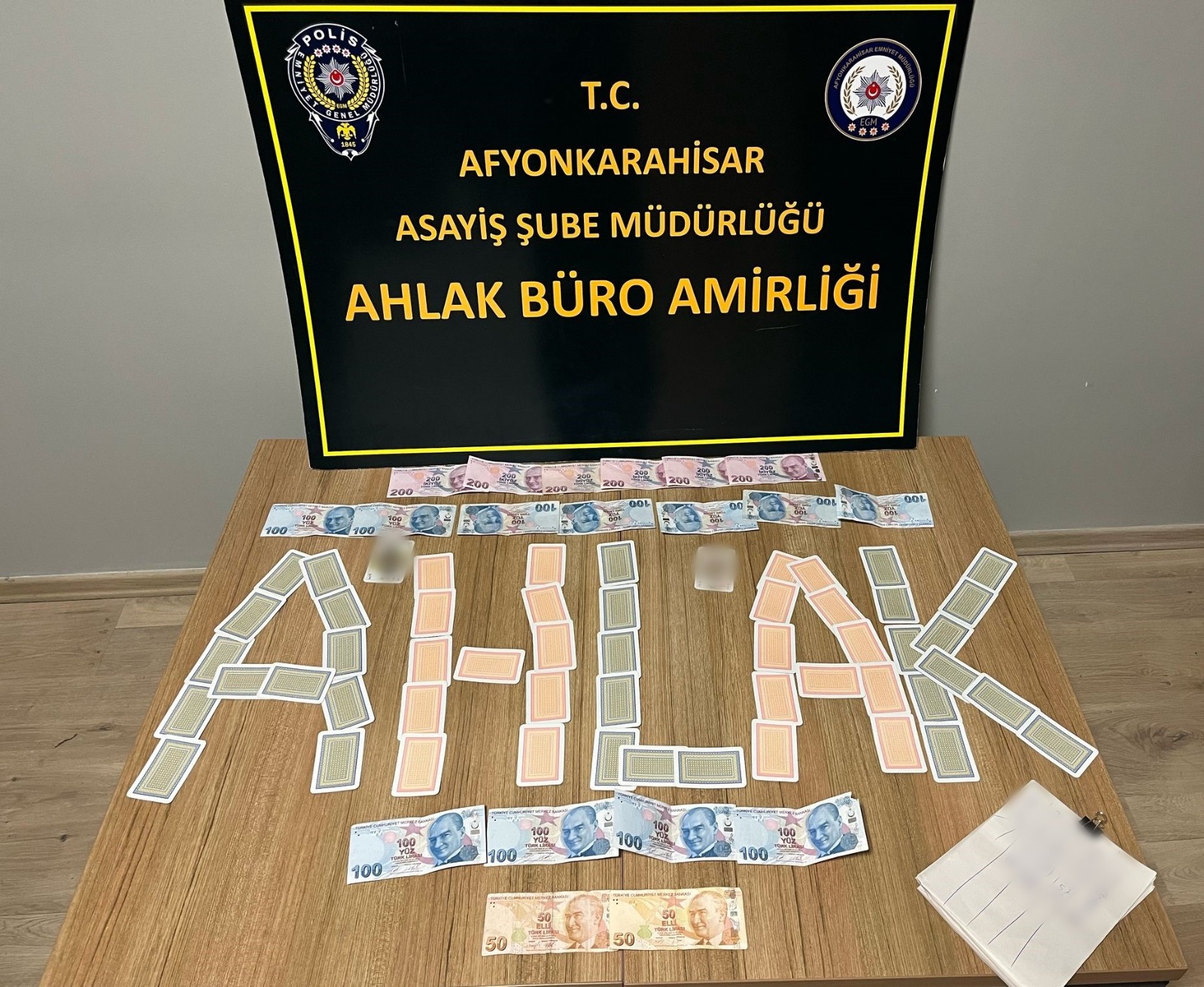 Afyonkarahisar’da Asayiş Uygulamalarında Çok Sayıda Şahıs Yakalandı