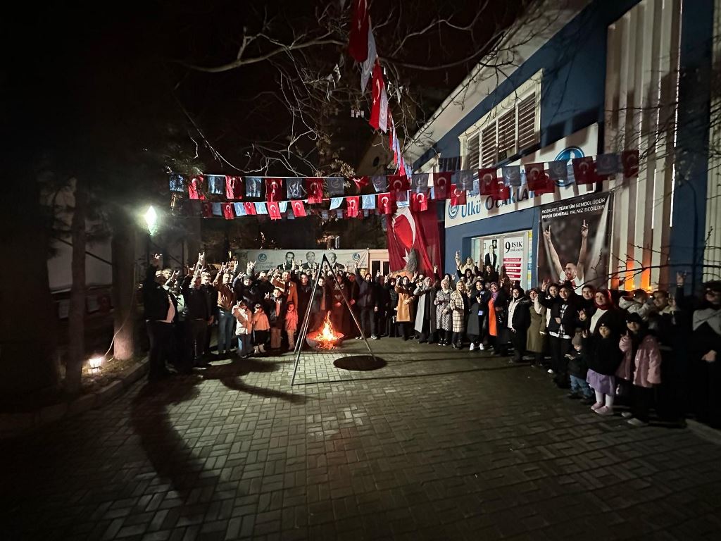 KUTLU DERGÂH'TA AİLE BULUŞMASI
