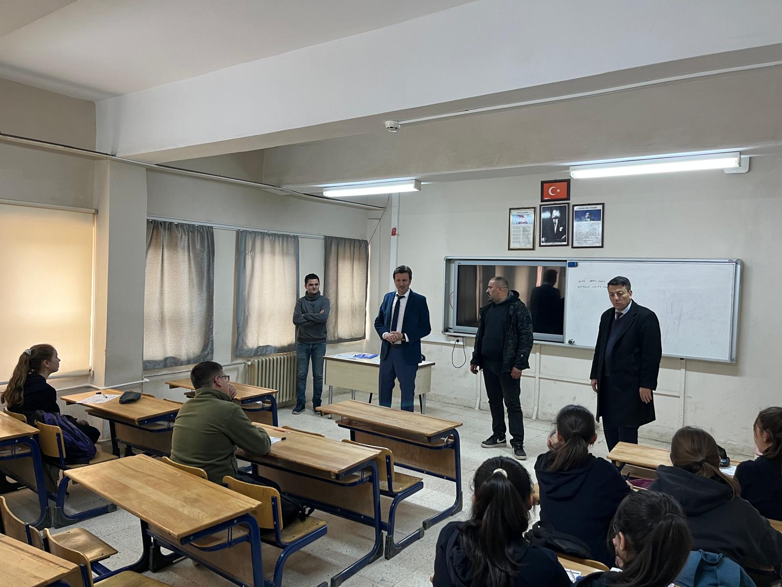 Müdür Filiz, Atatürk Ortaokulu Öğrencileriyle Buluştu