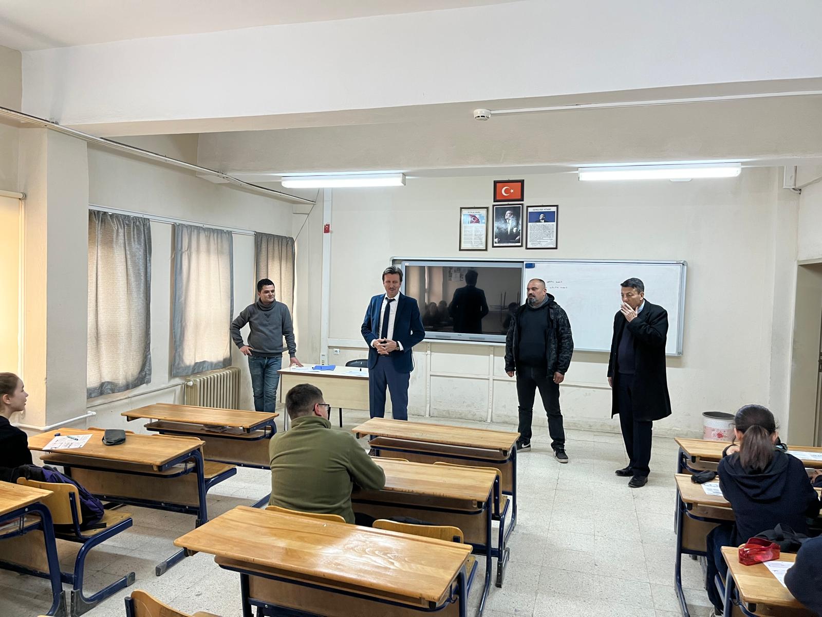 Müdür Filiz, Atatürk Ortaokulu Öğrencileriyle Buluştu