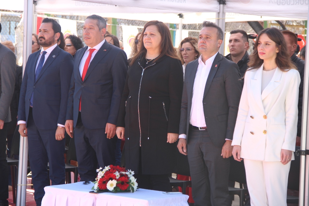 ZÜBEYDE HANIM BİLGİ EVİ VE ZAFER'İN ÇOCUKLARI  GÜNDÜZ BAKIMEVİ HİZMETE GİRDİ
