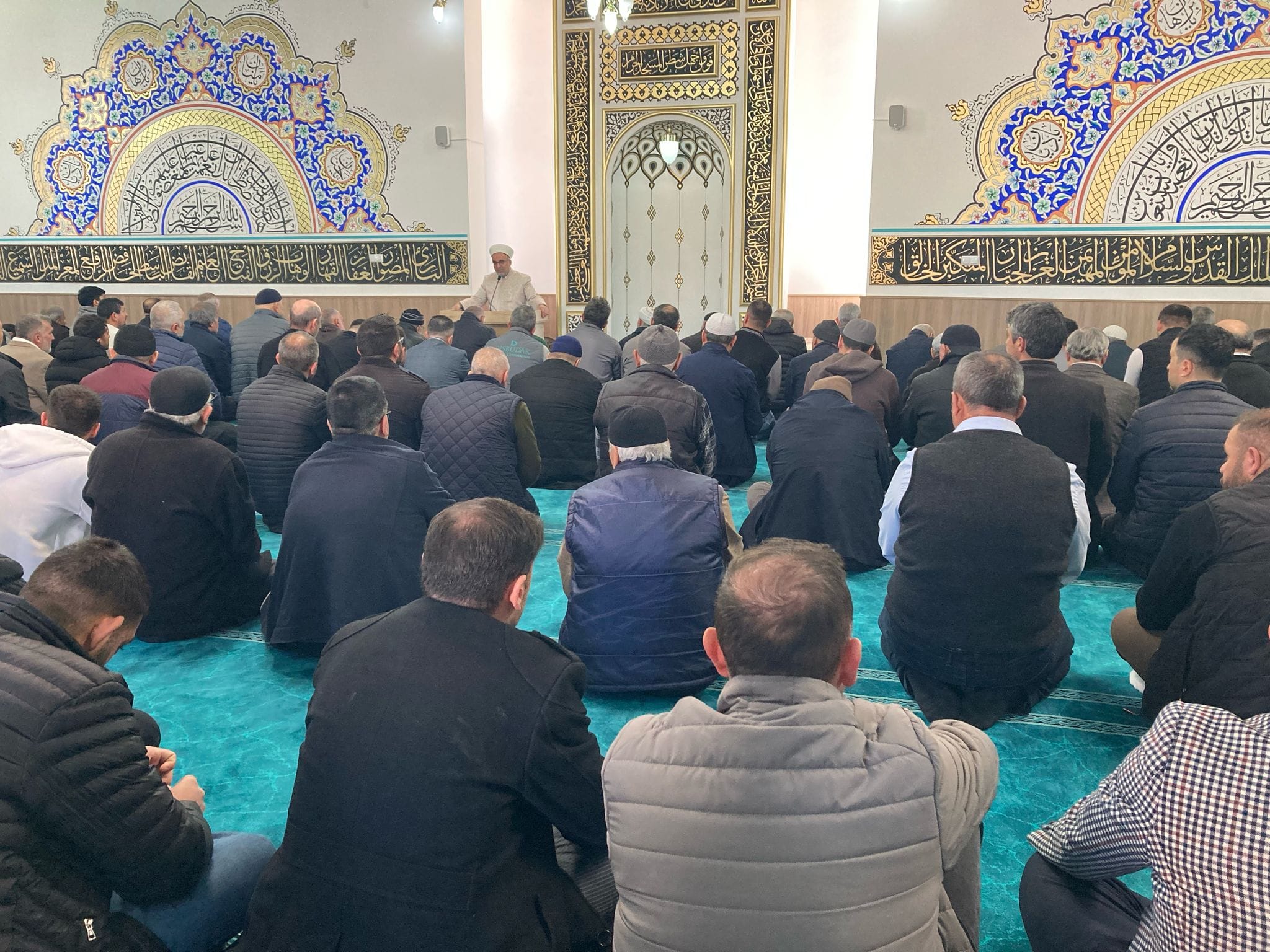 Selman-ı Farisi Camii İbadete Açıldı