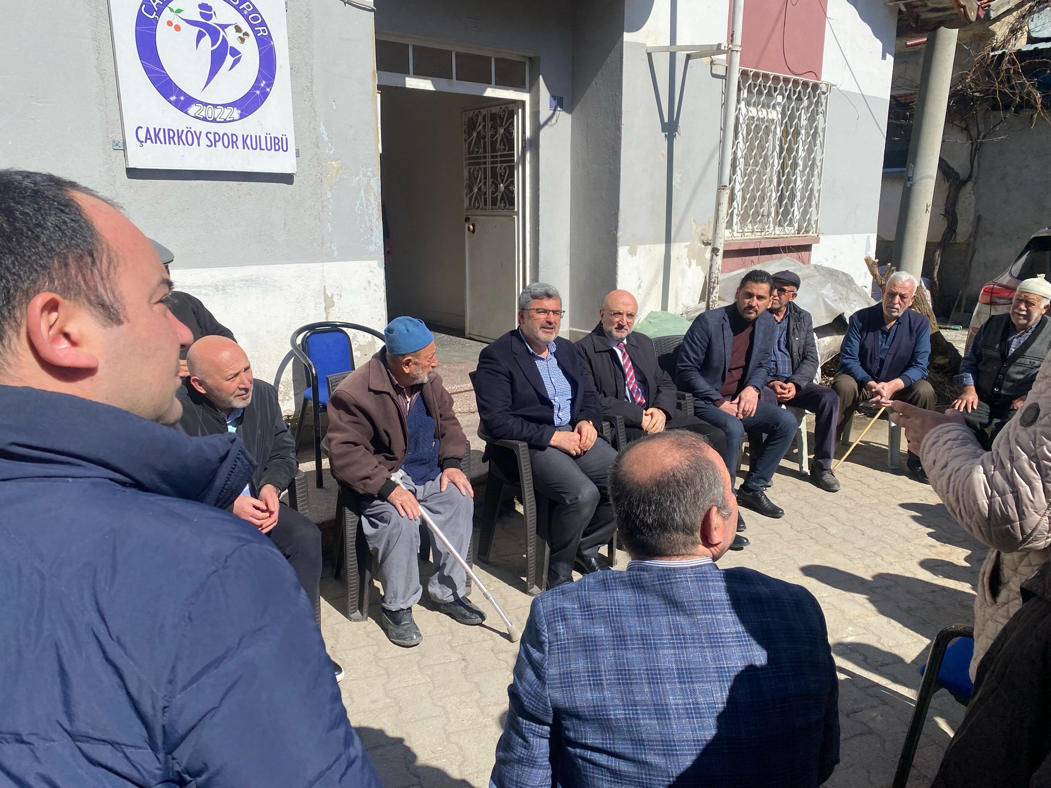 AK PARTİ HEYETİ ÇAKIRKÖYDE TALEPLERİ YERİNDE DİNLEDİ