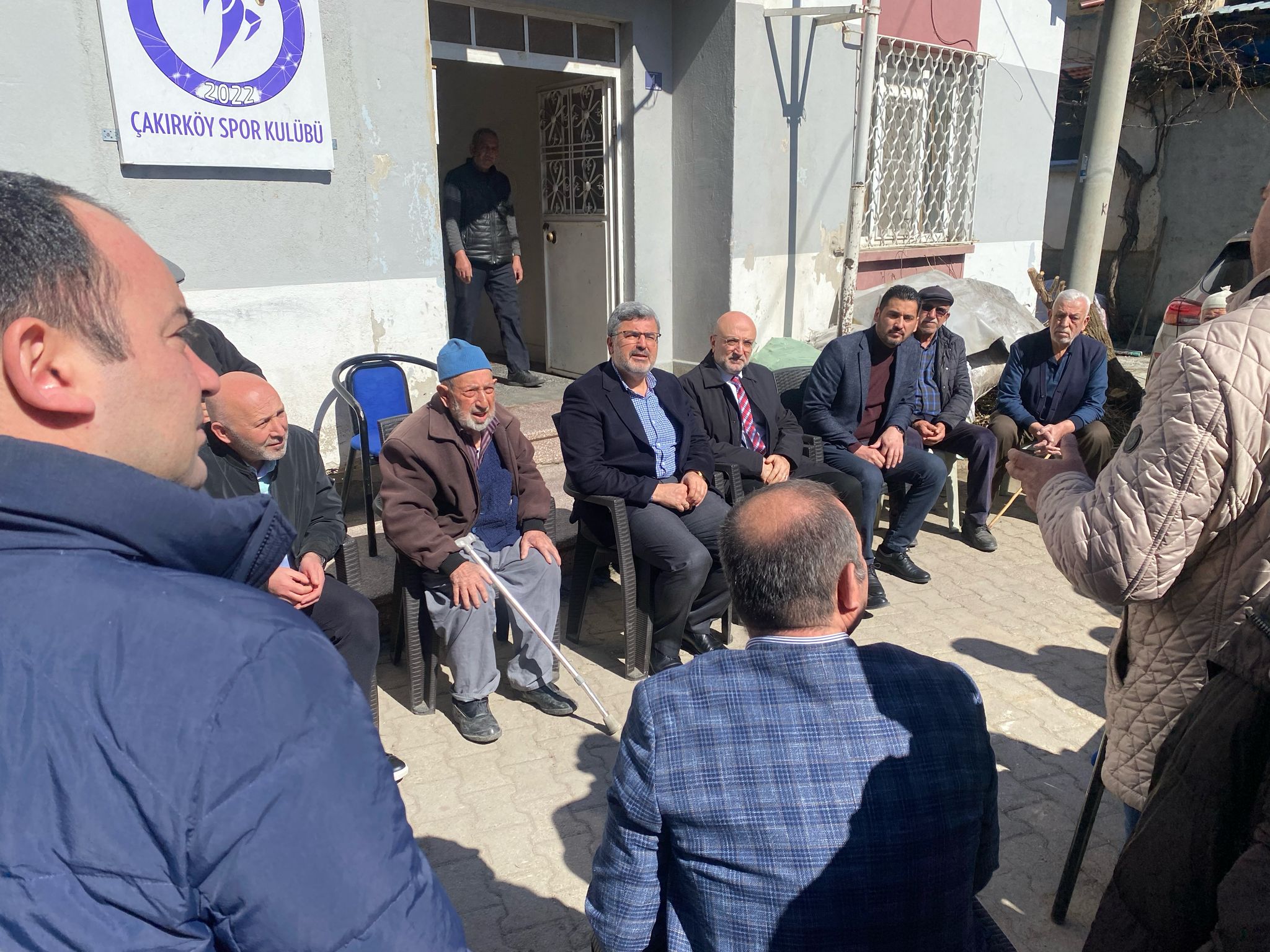 AK PARTİ HEYETİ ÇAKIRKÖYDE TALEPLERİ YERİNDE DİNLEDİ