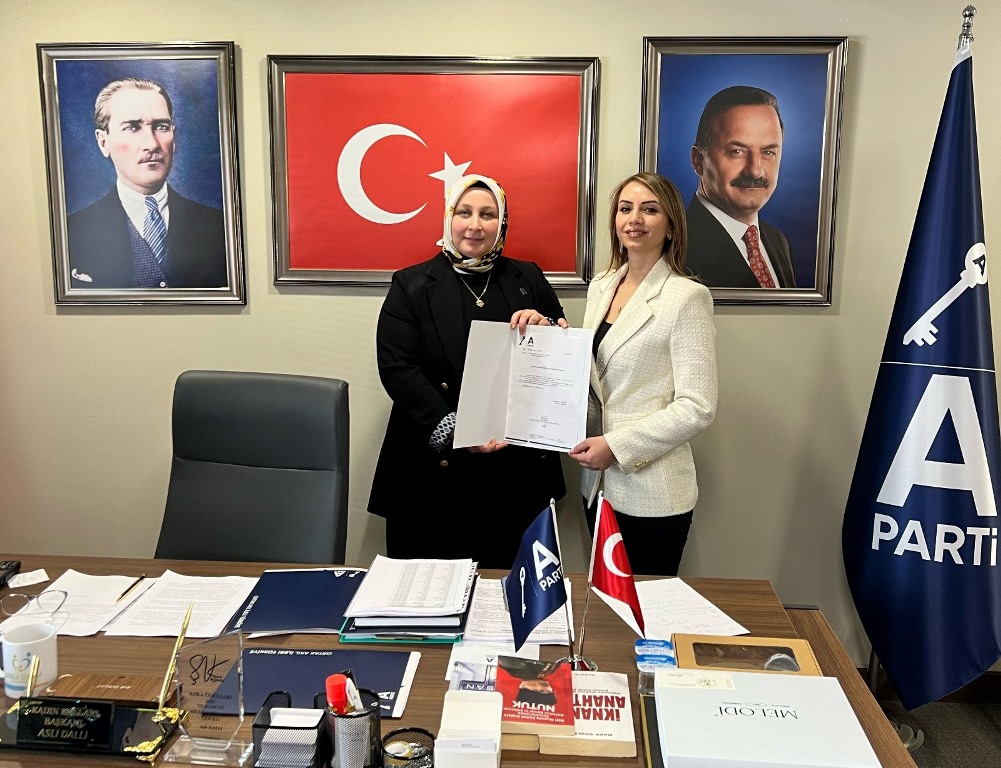 ANAHTAR PARTİ AFYONKARAHİSAR KADIN KOLLARI BAŞKANLIĞINA ATAMA YAPILDI