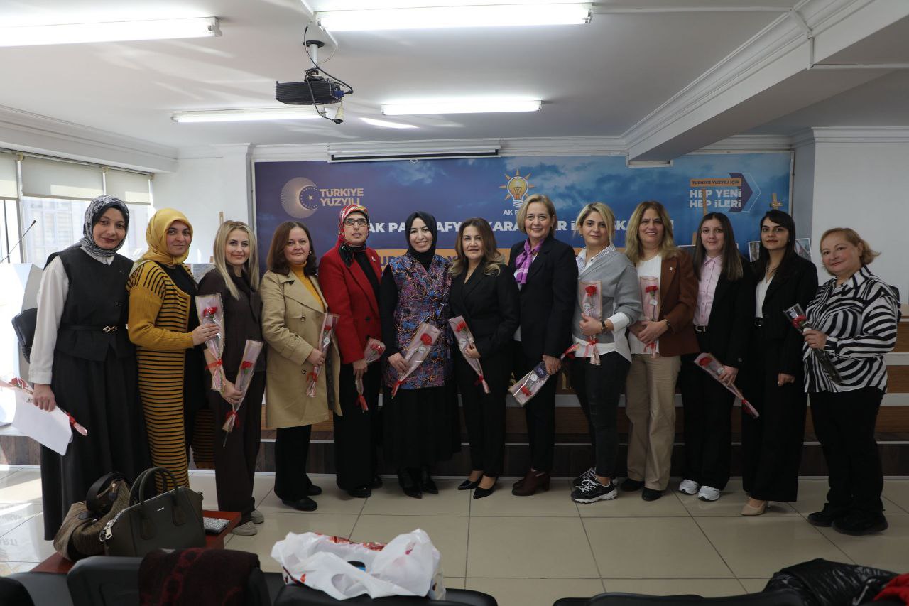 İl Kadın Kolları Başkanı Çengel'den, 8 Mart Dünya Kadınlar Günü Mesajı