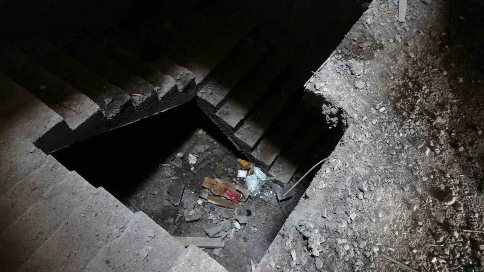 4’üncü Kattan Merdiven Boşluğuna Düşen İşçi Hayatını Kaybetti