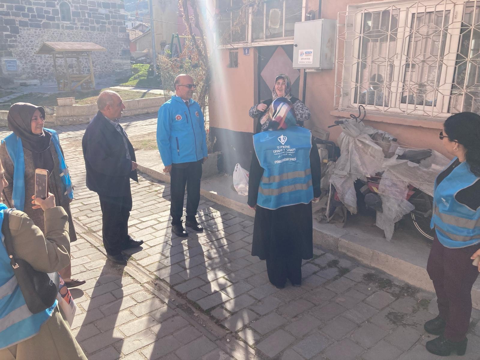 TDV Kadın Kolları, Gönüllere Dokunmaya Devam Ediyor
