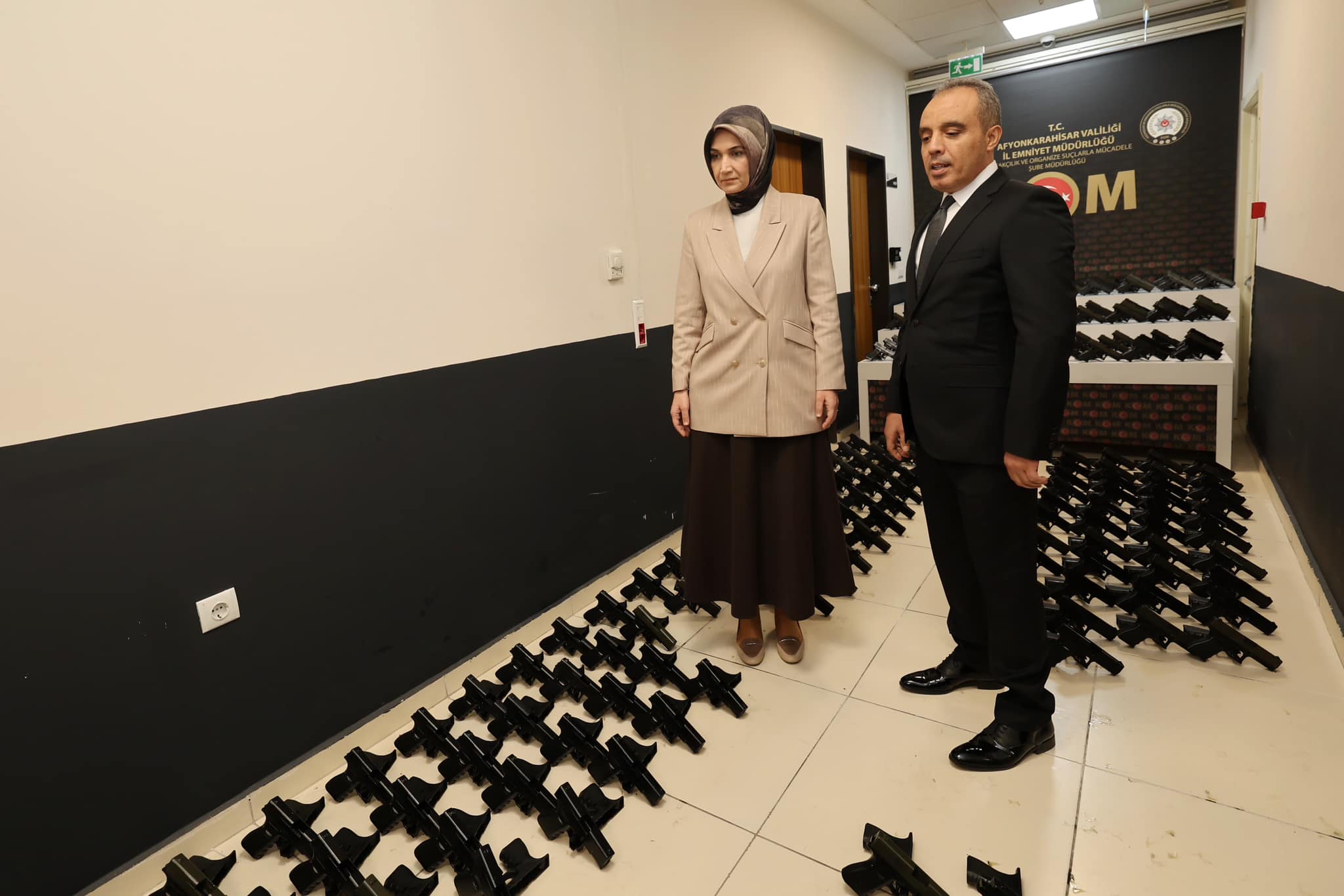 Vali Yiğitbaşı, Başarılı Silah Operasyonunu Yerinde İnceledi