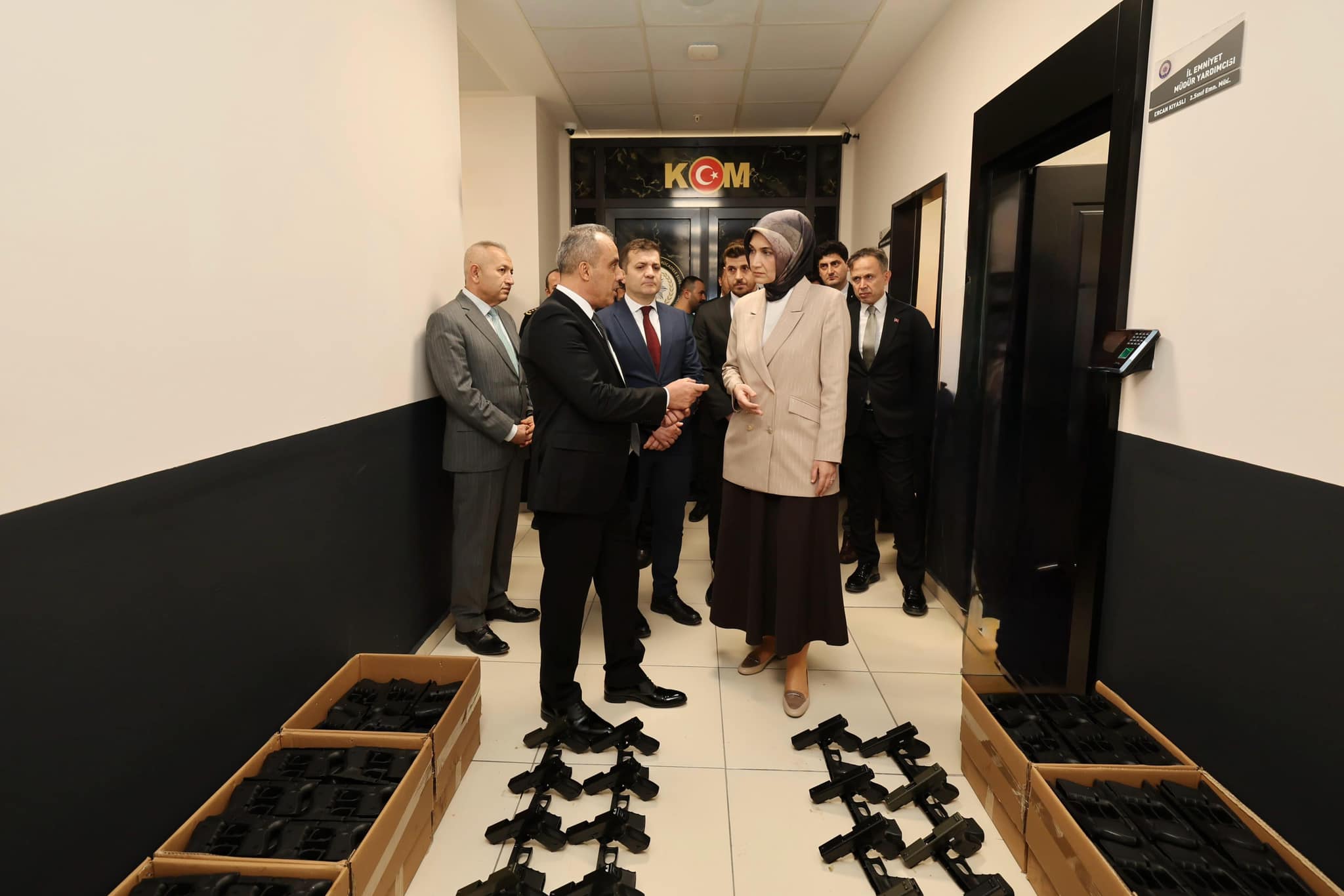 Vali Yiğitbaşı, Başarılı Silah Operasyonunu Yerinde İnceledi