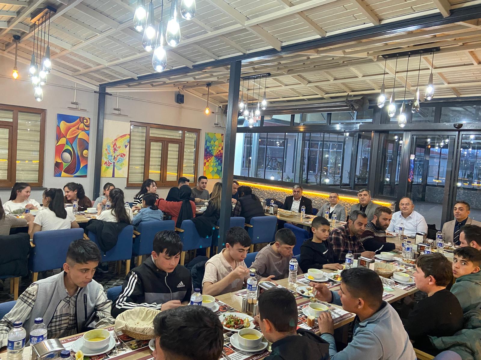 Müdür Sünnetci, Öğrencilerle Ramazan Coşkusunu Paylaştı