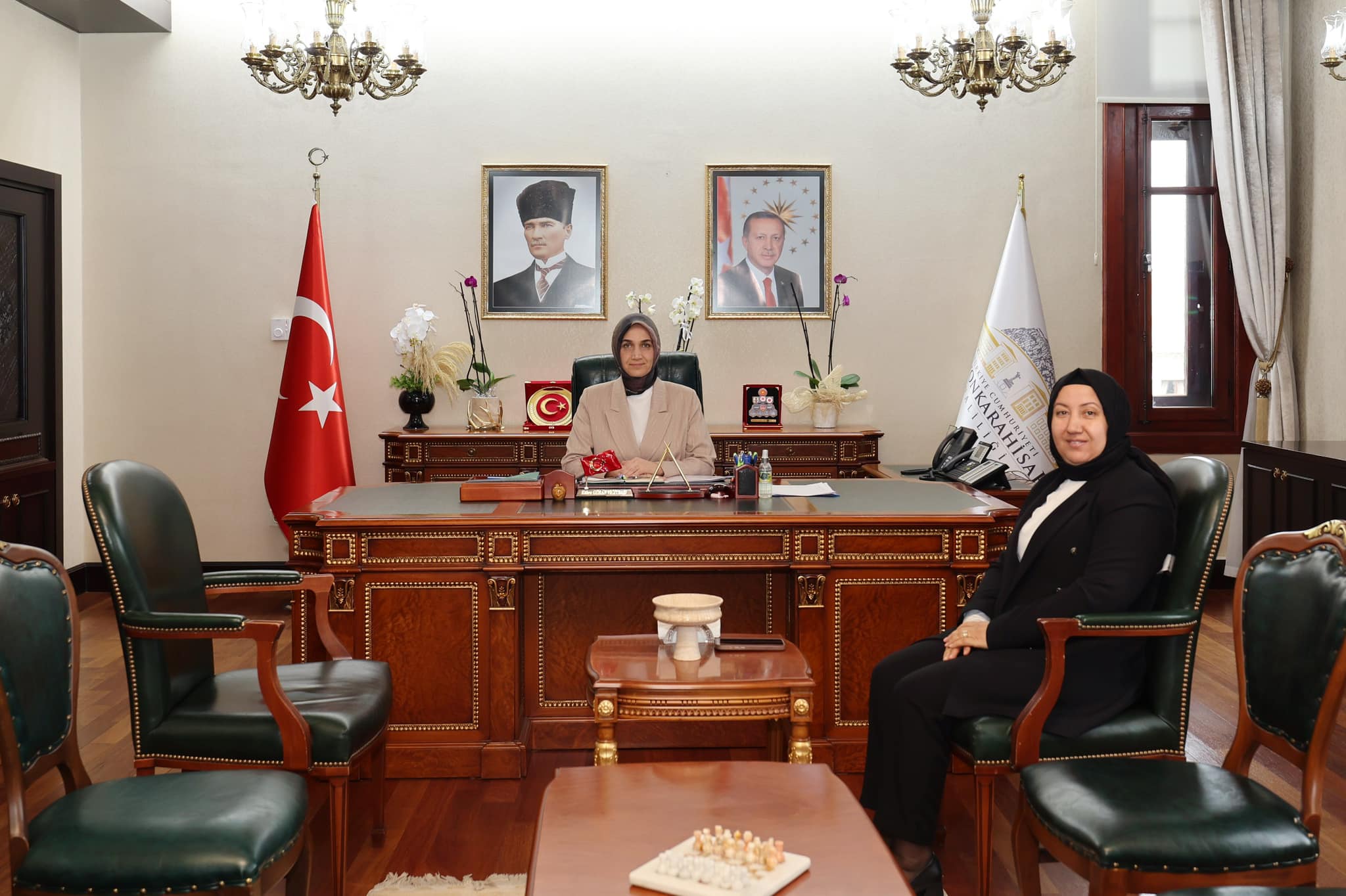 Vali Yiğitbaşı, İscehisar Belediye Başkanı Kılınçarslan’ı Ağırladı