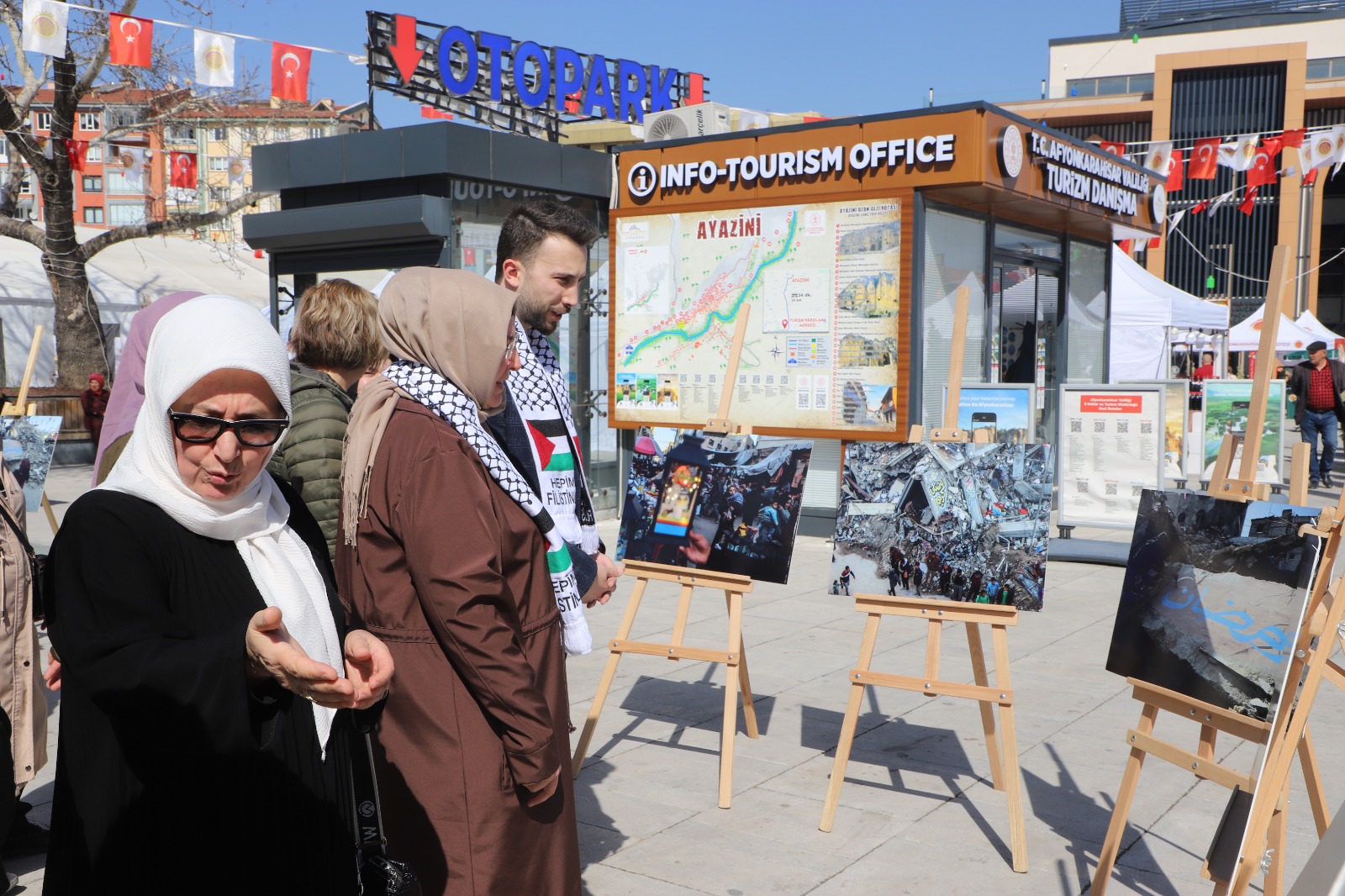 AK Gençlik’ten Gazze'ye Destek Sergisi