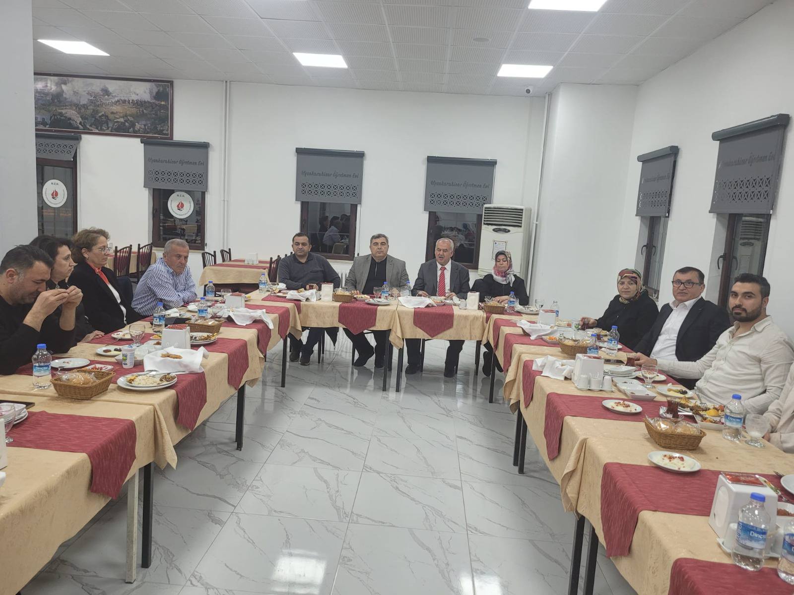 Müdür Sünnetci, Eğitim Müfettişleriyle İftar Sofrasında Buluştu