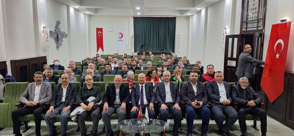 KIZILAY İL MERKEZİ BAŞKANI MEHMET YAKIN GÜVEN TAZELEDİ