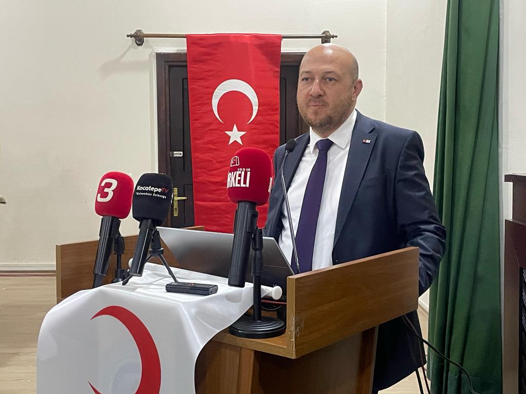 KIZILAY İL MERKEZİ BAŞKANI MEHMET YAKIN GÜVEN TAZELEDİ