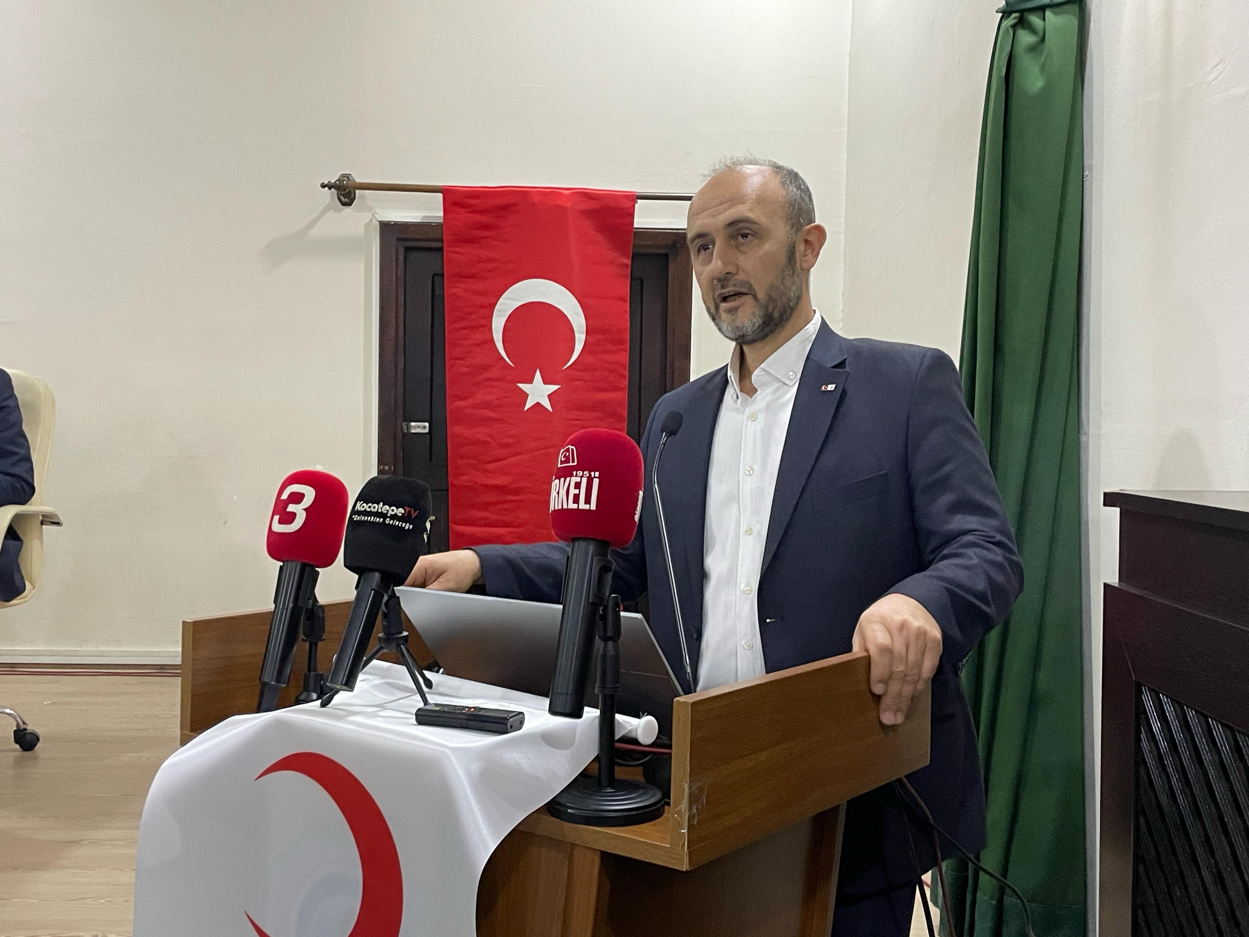 KIZILAY İL MERKEZİ BAŞKANI MEHMET YAKIN GÜVEN TAZELEDİ
