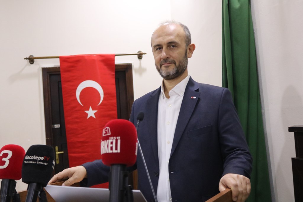 KIZILAY İL MERKEZİ BAŞKANI MEHMET YAKIN GÜVEN TAZELEDİ
