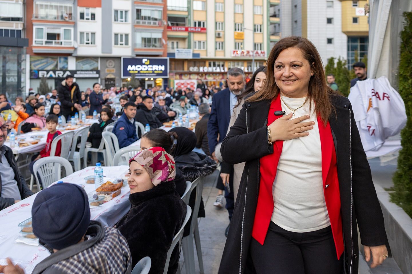 Afyonkarahisar Belediyesi Dayanışmayı Büyütüyor: Birlik ve Beraberlikle Dolu Bir Hafta Geride Kaldı...