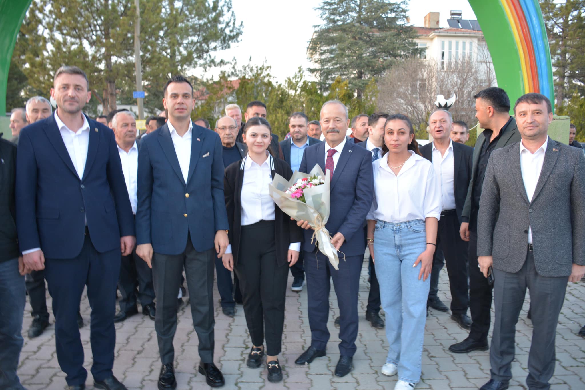 Milletvekili Taytak, Sinanpaşa'da Vatandaşlarla Buluştu
