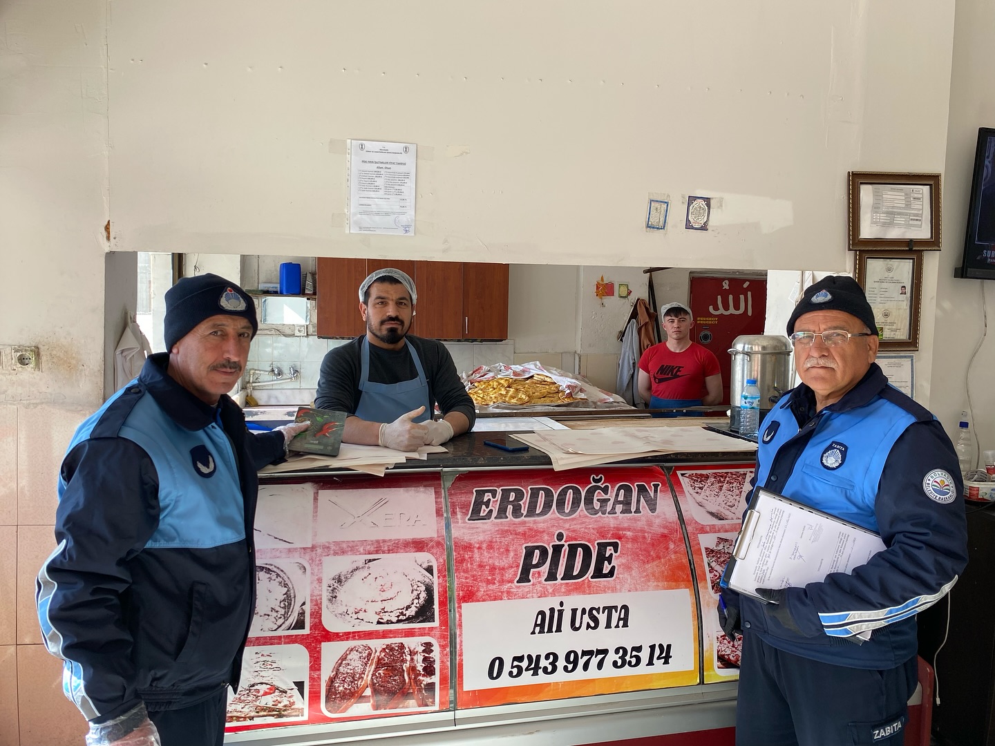 Bolvadin Belediyesi Zabıta Ekiplerinden Ramazan Pidesi Denetimi