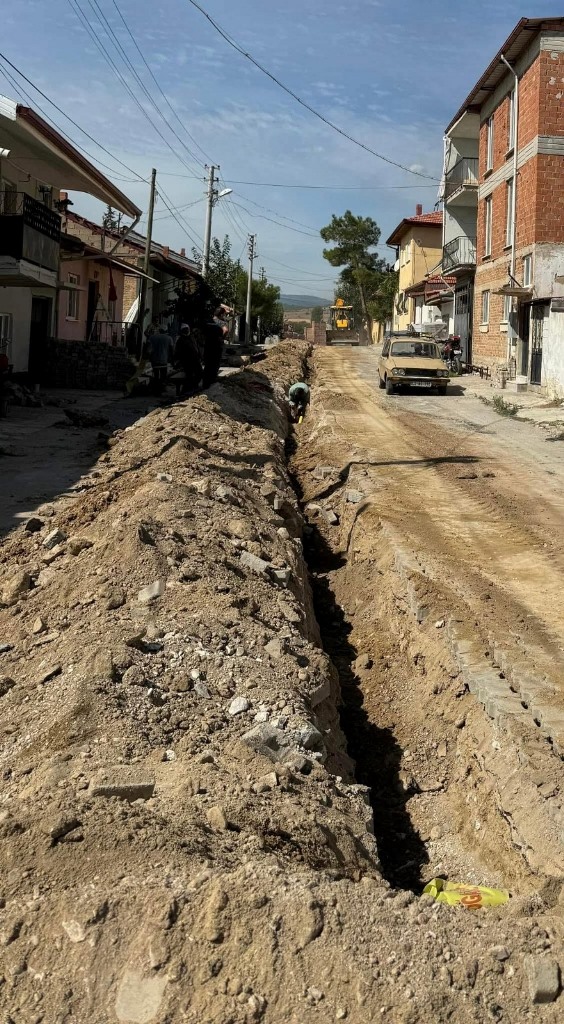BAŞKAN ÇİÇEK, “AK PARTİ BELEDİYECİLİĞİNİN İSTİKRARLI YÖNETİMİYLE İLÇEMİZ GELİŞMEYE DEVAM EDECEK”