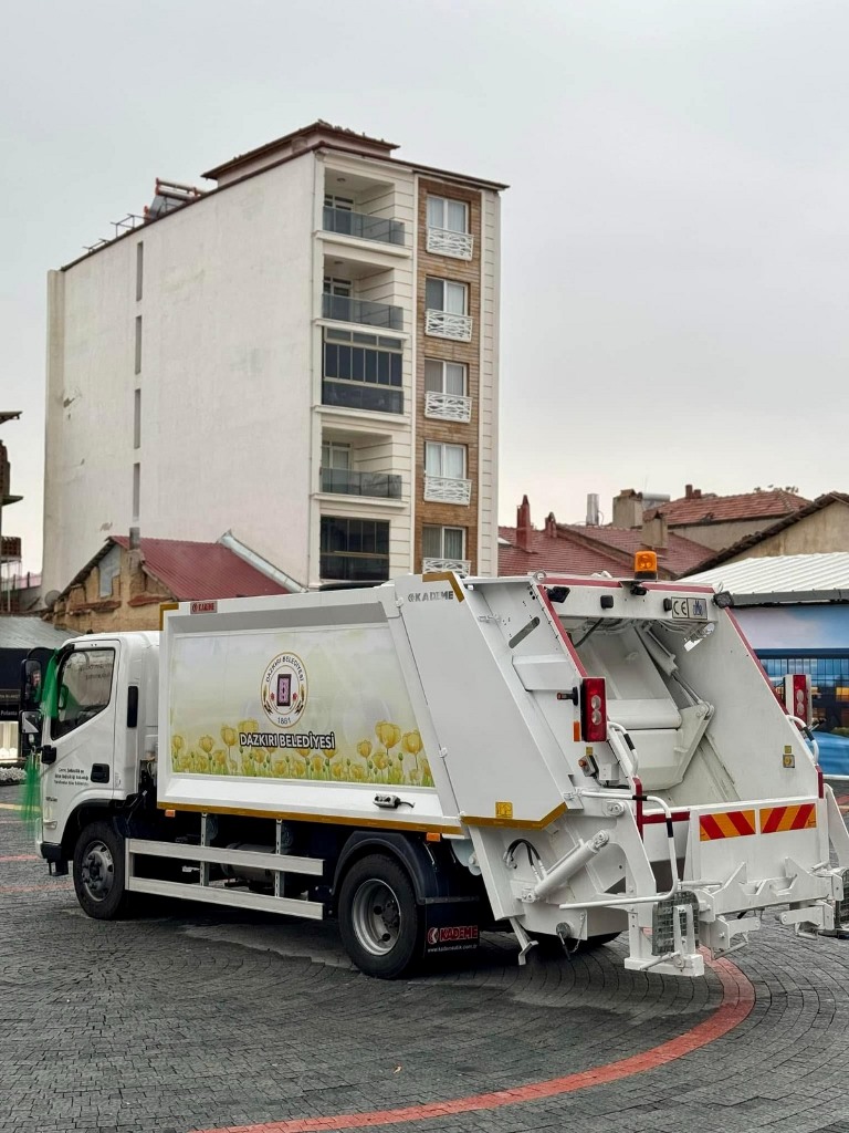 BAŞKAN ÇİÇEK, “AK PARTİ BELEDİYECİLİĞİNİN İSTİKRARLI YÖNETİMİYLE İLÇEMİZ GELİŞMEYE DEVAM EDECEK”