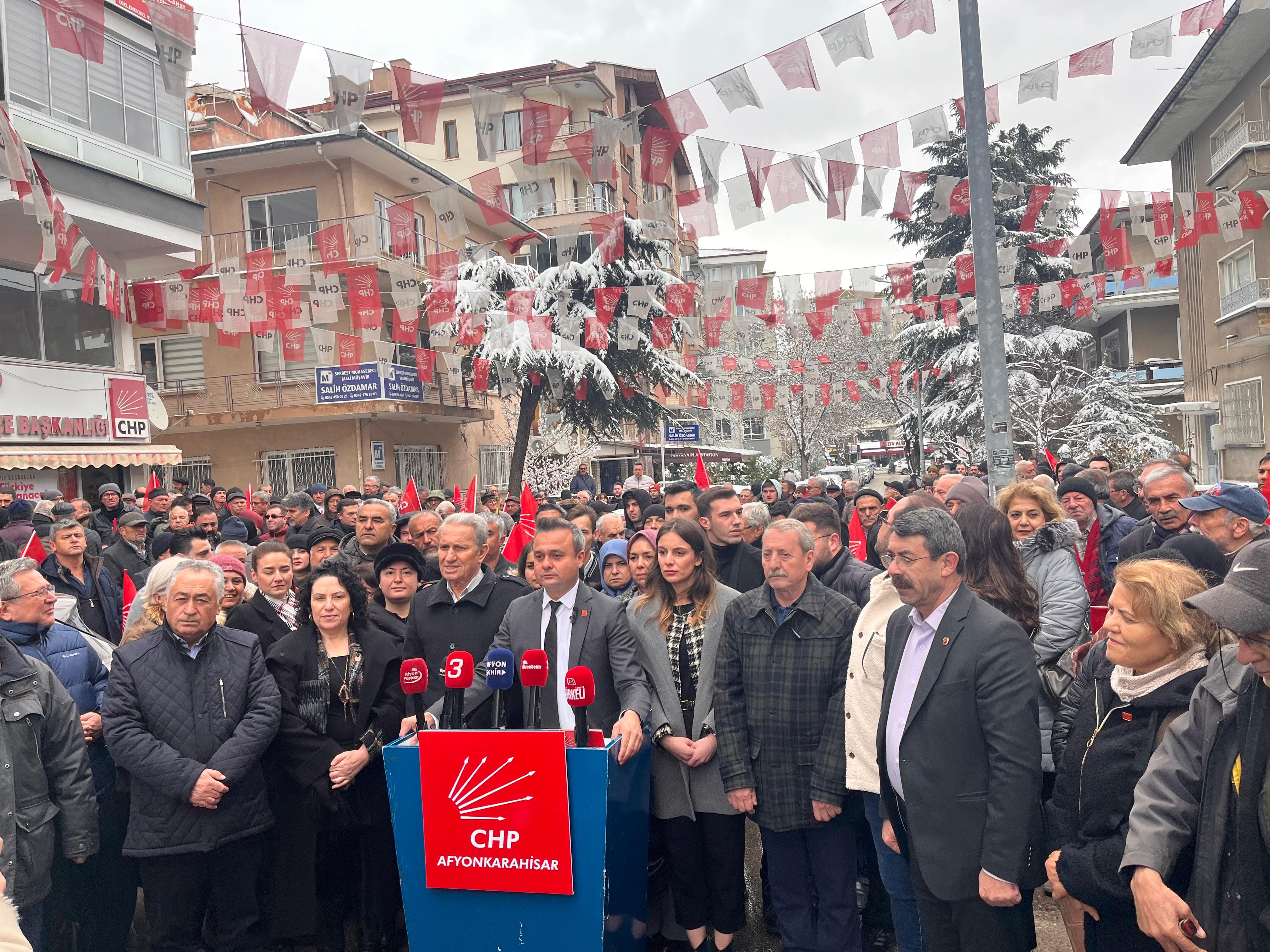 CHP Afyonkarahisar İl Başkanı Erhan’dan Çarpıcı Açıklamalar: “Erdoğan İktidarının Saldırısı Milletin İradesine Darbe Girişimidir”